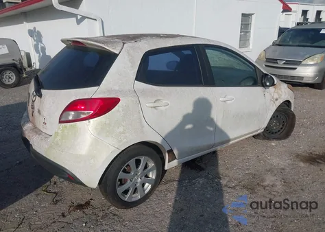 2011 Mazda Mazda2 Touring z USA, uszkodzony, nr VIN JM1DE1HZ8B0103357